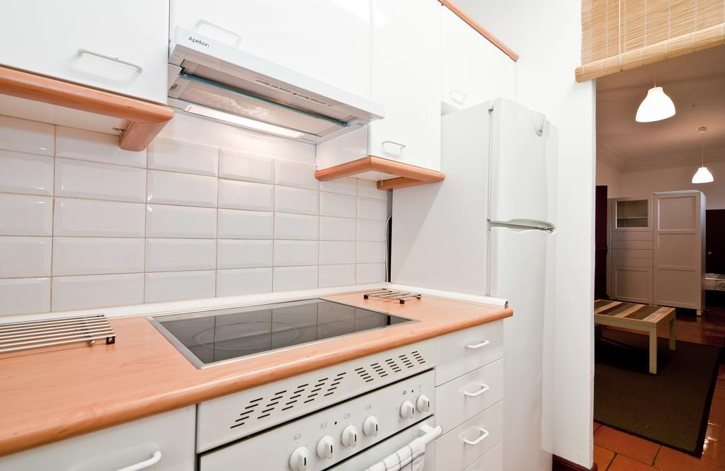 Apartamentos Madrid Retiro Room photo